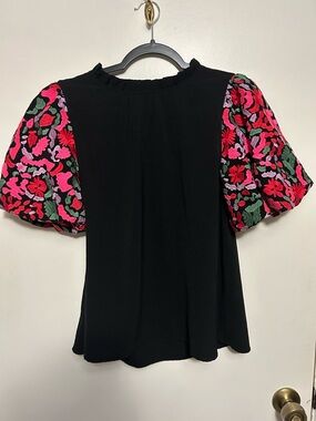 Women’s Embroidered Sleeve Blouse